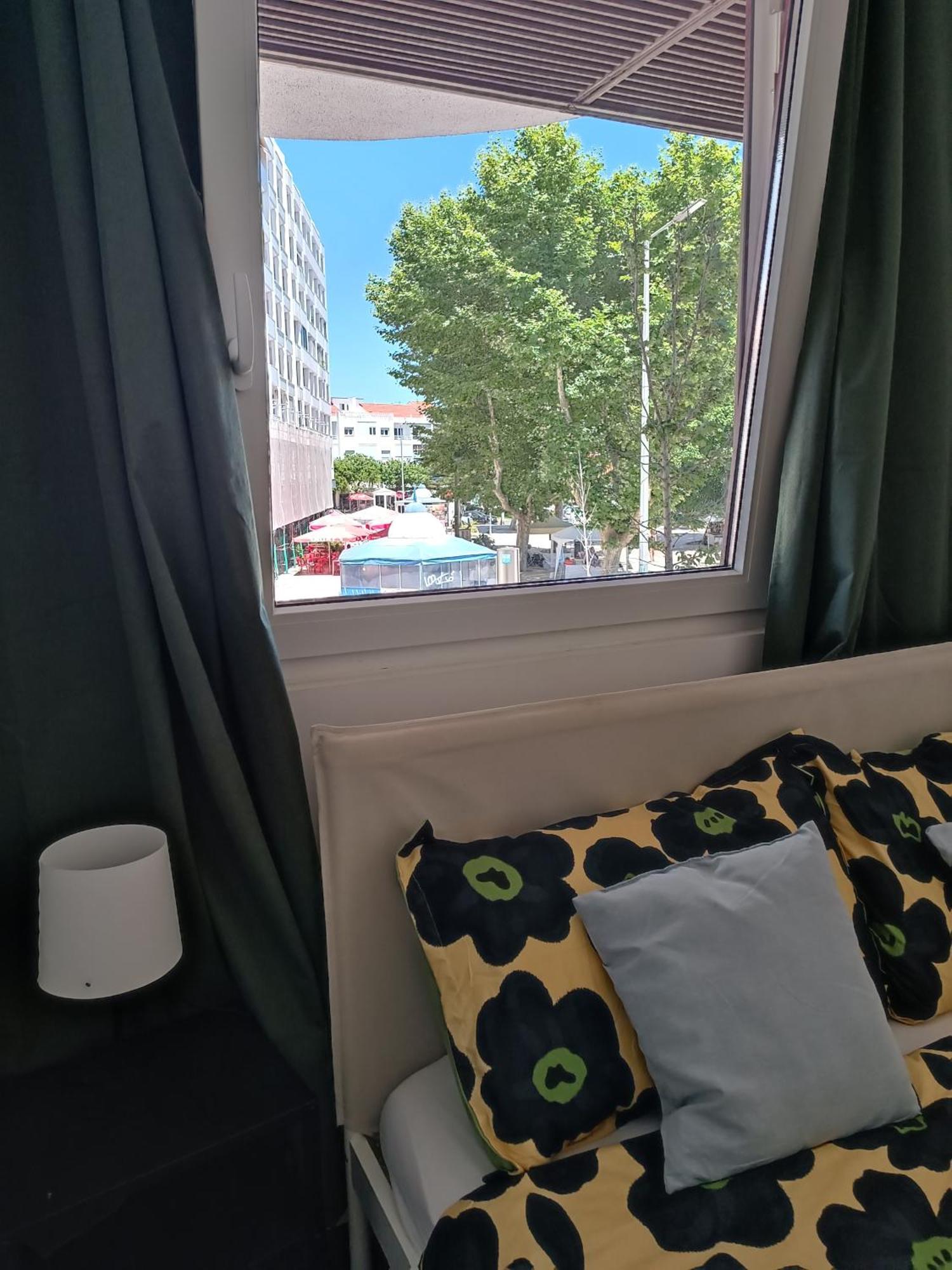 Plaza Caparica Hostel Costa de Caparica Ngoại thất bức ảnh